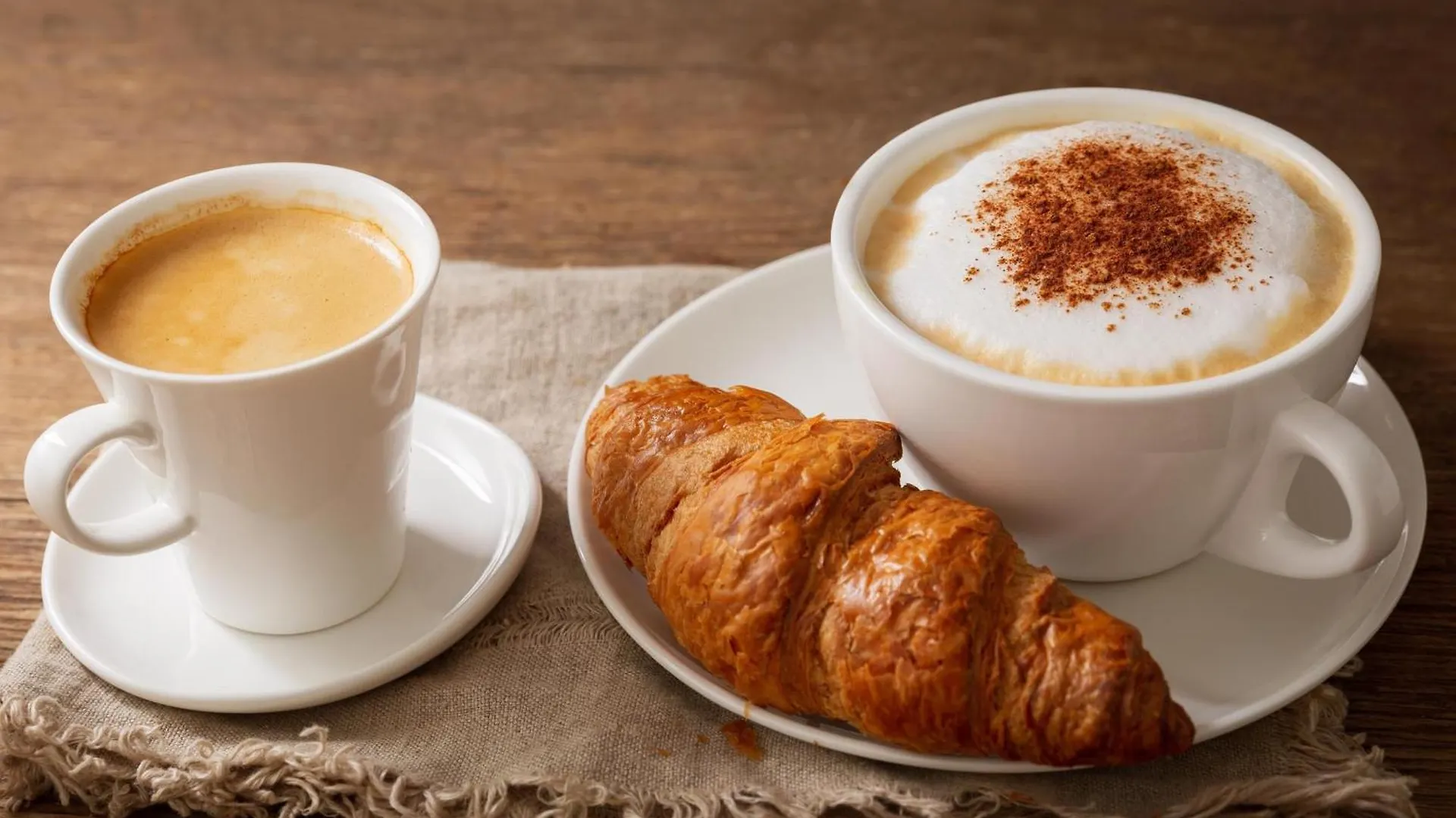 Moonlight Suites I - Breakfast Available Budapest 0*,  Ungheria