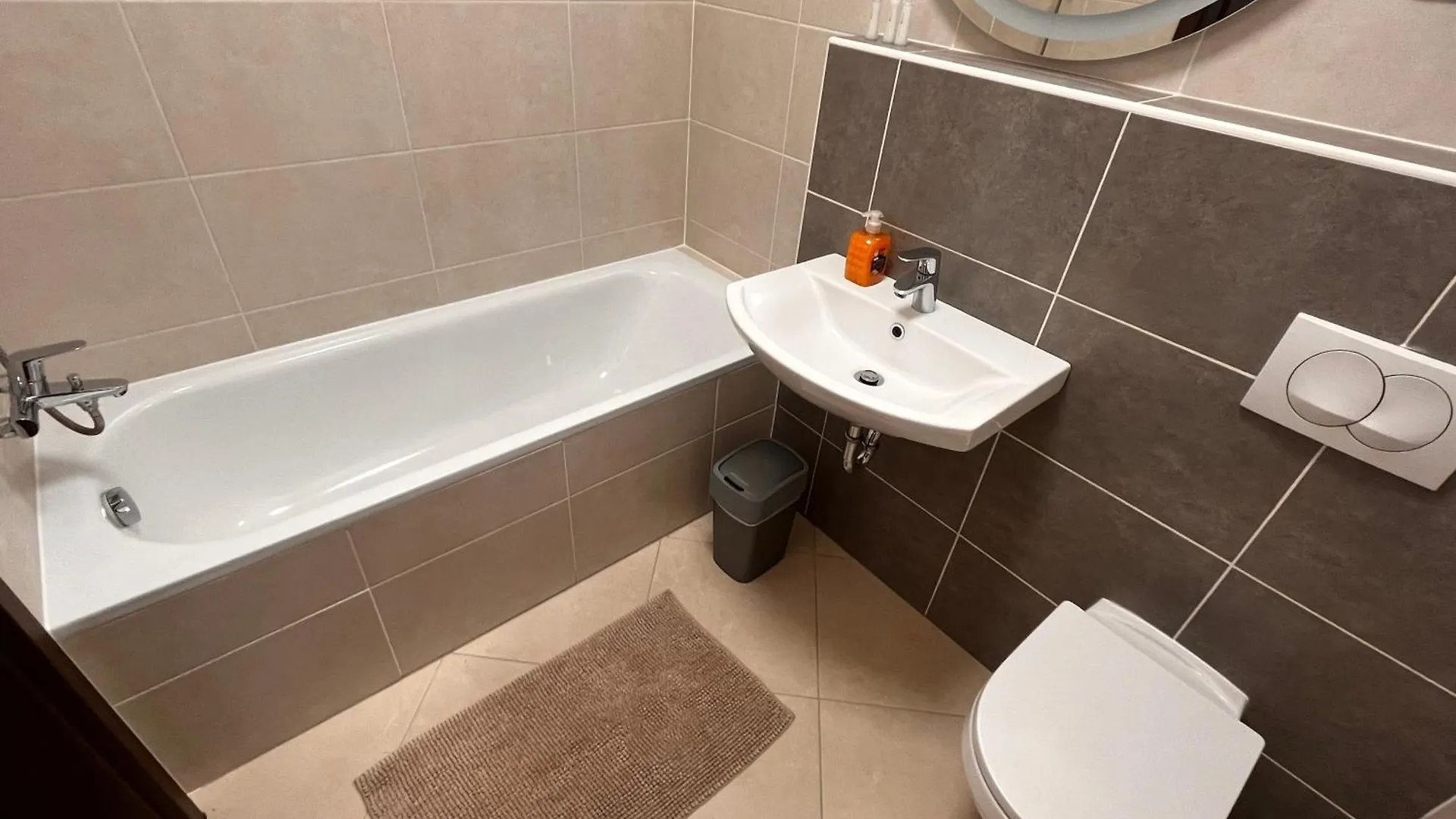 Luxury Apartment Deal - Ultra Sale - Moonlight Suites I Budapest Hungary